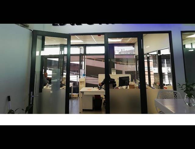 BUSINESS PROPERTY TO RENT IN MAITLAND